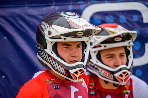 Bell Moto-10 Spherical Rhythm Helmet 19 Bell Moto-10 Spherical Rhythm Helmet - Image 19