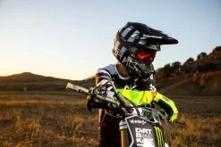 Bell Moto-9S Flex Fasthouse MC Core Helmet -HJC Store bell moto 9s flex fasthouse mc core helmet in action 97369.1696807112