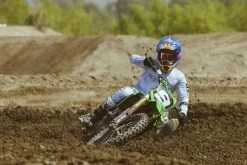 Bell Moto-9S Flex Fasthouse Flex Crew Helmet -HJC Store bell moto 9s flex helmet on rider 69396.1672400546