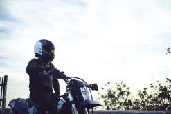 Bell Qualifier Rebel Helmet 19 Bell Qualifier Rebel Helmet -HJC Store bell qualifier helmet on rider 21016.1671188356