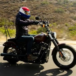 Biltwell Lane Splitter Podium Helmet -HJC Store biltwell lane splitter helmet podium gloss red white blue in action 05711.1695309494